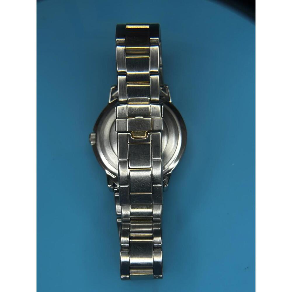 Timex Men's Indiglo 2 Tone Steel Watch Day Date Indicator Water Resistant 50M - Picture 6 of 8